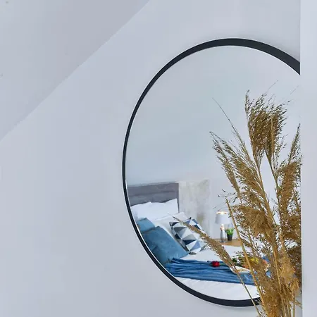 Luxury Jomani With Heated Pool Villa
