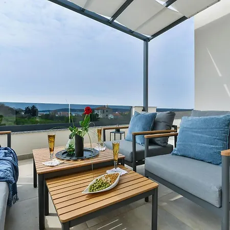 Luxury Jomani With Heated Pool Villa Bibinje