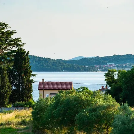 Luxury Jomani With Heated Pool * Bibinje