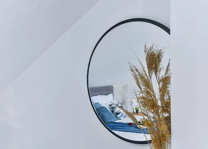 Luxury Jomani With Heated Pool Villa