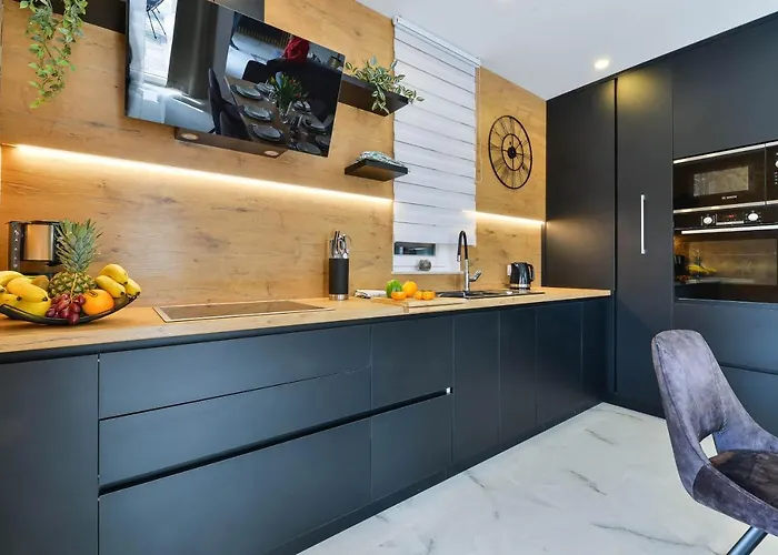 Luxury Jomani With Heated Pool Villa Bibinje